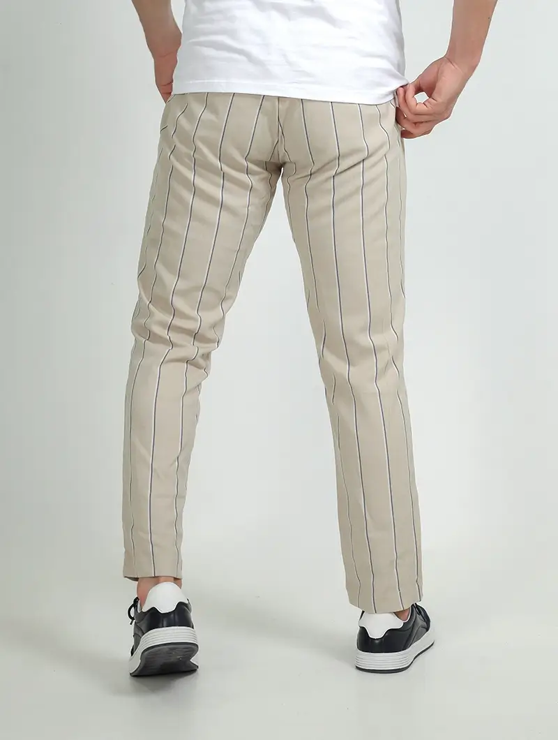 Pantalon chino à rayures